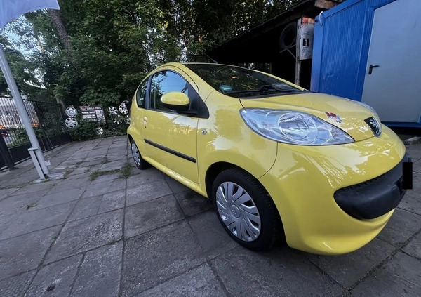 Peugeot 107 cena 9900 przebieg: 94000, rok produkcji 2006 z Dobre Miasto małe 154